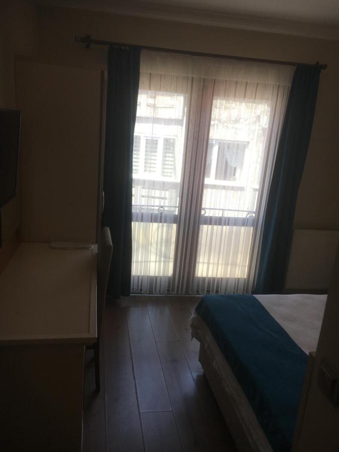 Oezguer Hotel Trabzon Esterno foto